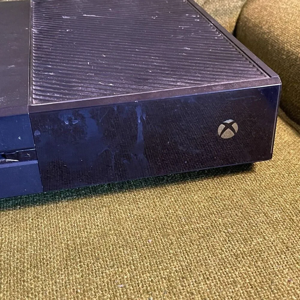 Microsoft Xbox One Black 1540 Console - No Power - For Part Or Repair As Is
